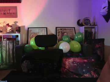 couple
        widthofapeach cam image #6336563