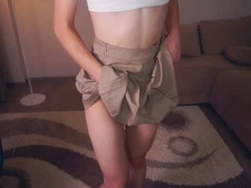 girl
        ashleycolden cam image #5268558