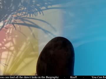 girl
        mary_rosse cam image #623427