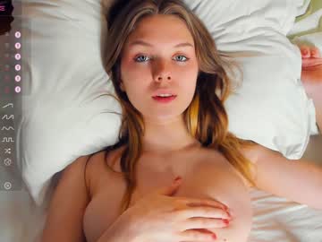 girl
        lesi_weis cam image #3306676