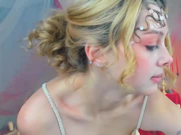 girl
        little_anitta cam image #6132652