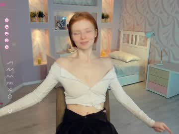 girl
        gingers_hugs cam image #3067892