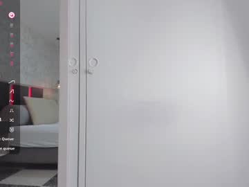 girl
        lili_foxy cam image #5680027