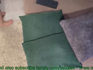 couple
        twixsex cam image #4373768
