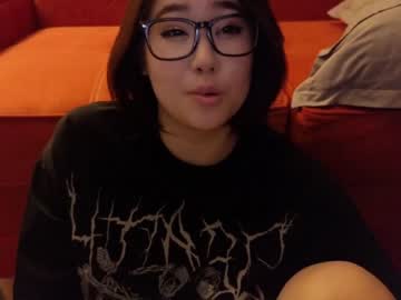 girl
        kimi_kay cam image #4025222