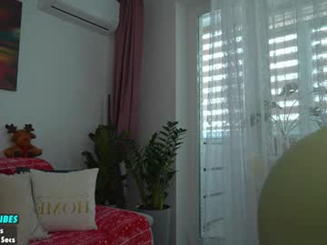 girl
        sweety_rinushka_ cam image #5722298