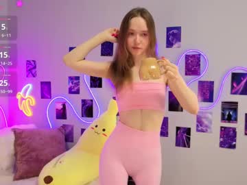 girl
        fly_best cam image #6583756