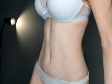 girl
        harriethudson cam image #3460433