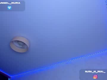 girl
        8a8y_nura cam image #1242322