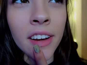 girl
        _demi_dee_ cam image #1965851