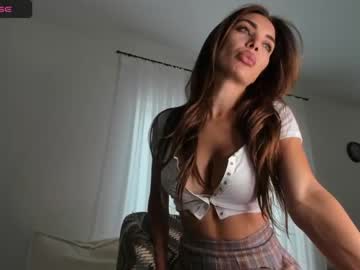 girl
        mysweethobby cam image #2257693