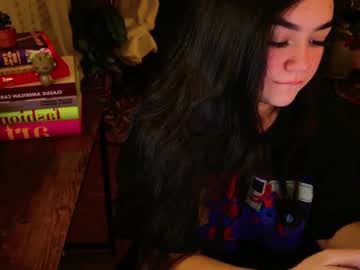 girl
        annatigarr cam image #5018387