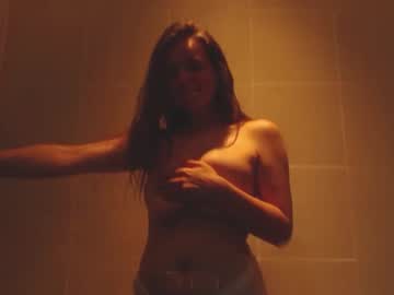 girl
        violaharris__ cam image #1343218
