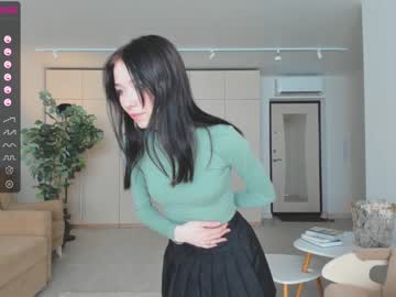 girl
        oki_dokie cam image #1675651