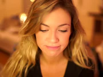 girl
        melodymate cam image #4405113