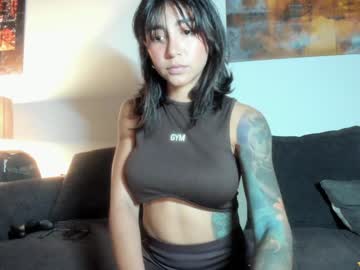 couple
        soy_sofia cam image #6605032