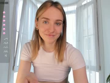 girl
        bryrecutee cam image #1897255