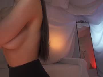 girl
        sunny_maria cam image #4500556