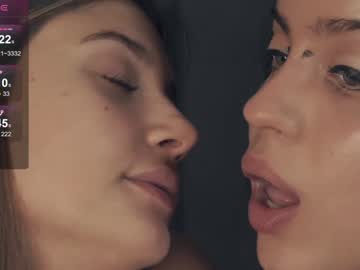 couple
        vivid_girls cam image #5122288