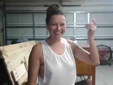 girl
        nellebeachgirl cam image #4996186