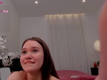 girl
        barbarababe18 cam image #4242021