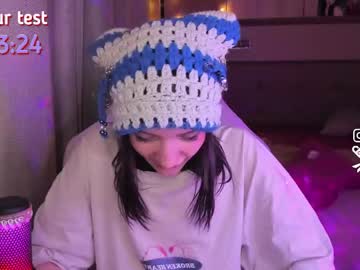 girl
        elizabethbritanny cam image #6362885