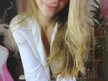 girl
        georginaashburn cam image #5286254