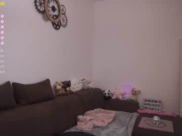 girl
        avrilxlust cam image #297113