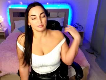 girl Sex Cam Girls Roleplay For Viewers On Chaturbate with youraziza