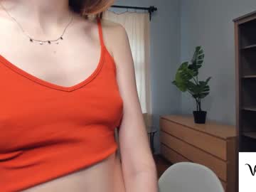 girl
        evamatthews cam image #884172