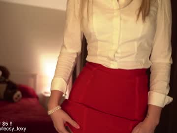 girl
        lecsy cam image #117411