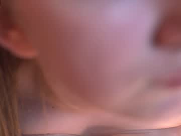 girl
        ammysky_ cam image #2853414