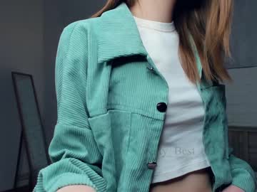 girl
        katy_best_ cam image #3772635