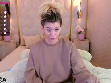 girl
        millie_milf cam image #547746