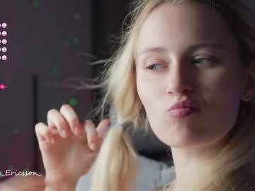 girl
        sonyaericsson cam image #4522072