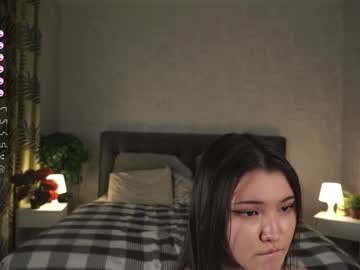 girl
        edytenderson cam image #4986849