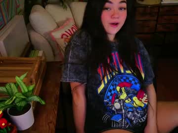 girl
        annatigarr cam image #6658034