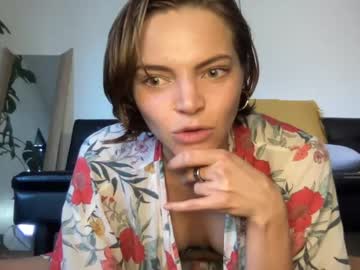 girl
        goddesscalixta cam image #3715629