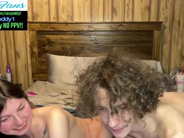 couple
        jackmanfantasy cam image #3655492