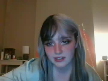girl
        lilmisspuppet cam image #6063037