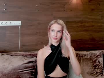 girl
        marieblackwell cam image #1659800