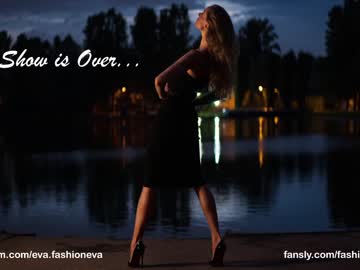 girl
        eva_fashionista cam image #445588