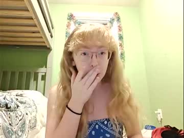 girl
        blonde_katie cam image #3259999
