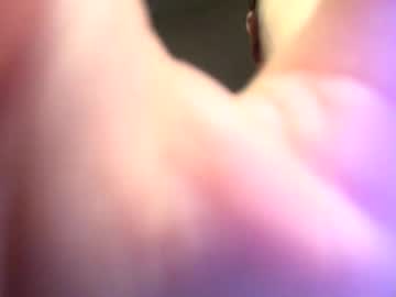 girl
        bellabeams cam image #4474180