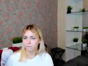 girl
        vanessa_coy_ cam image #1022260