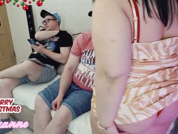 couple
        sex_space cam image #5736421