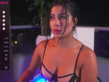 girl
        swt_molly cam image #739598