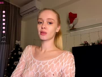 girl
        stacy_fanning cam image #3026637