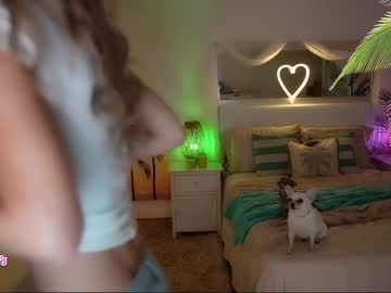 girl
        amyvalentine cam image #2464082