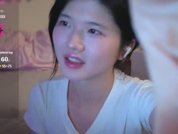 girl
        voilet_fox77 cam image #6431044